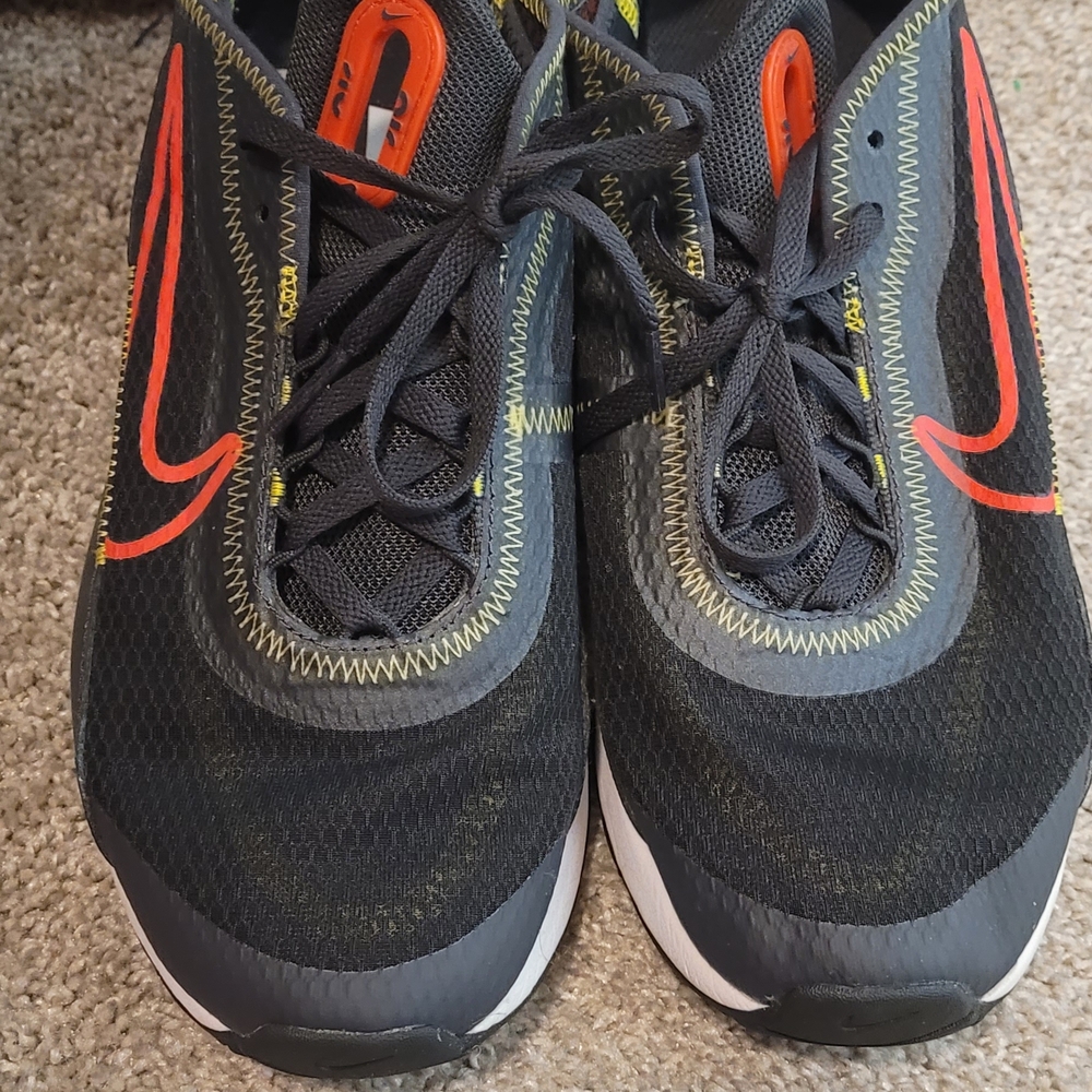 Nike Black and Red Athletic Shoes
